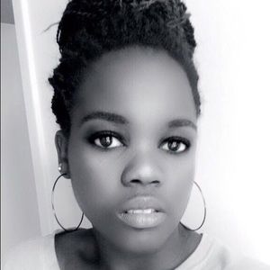 Meet your Posher, Martine